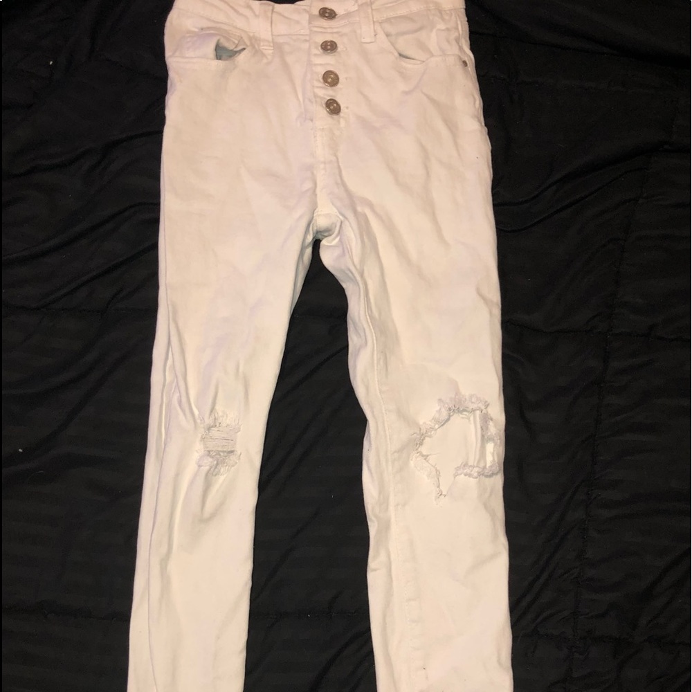 super high waisted white jeans w/ distressed legs